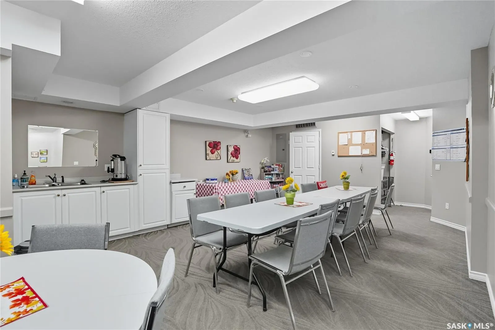 1735 McKercher DRIVE, #211