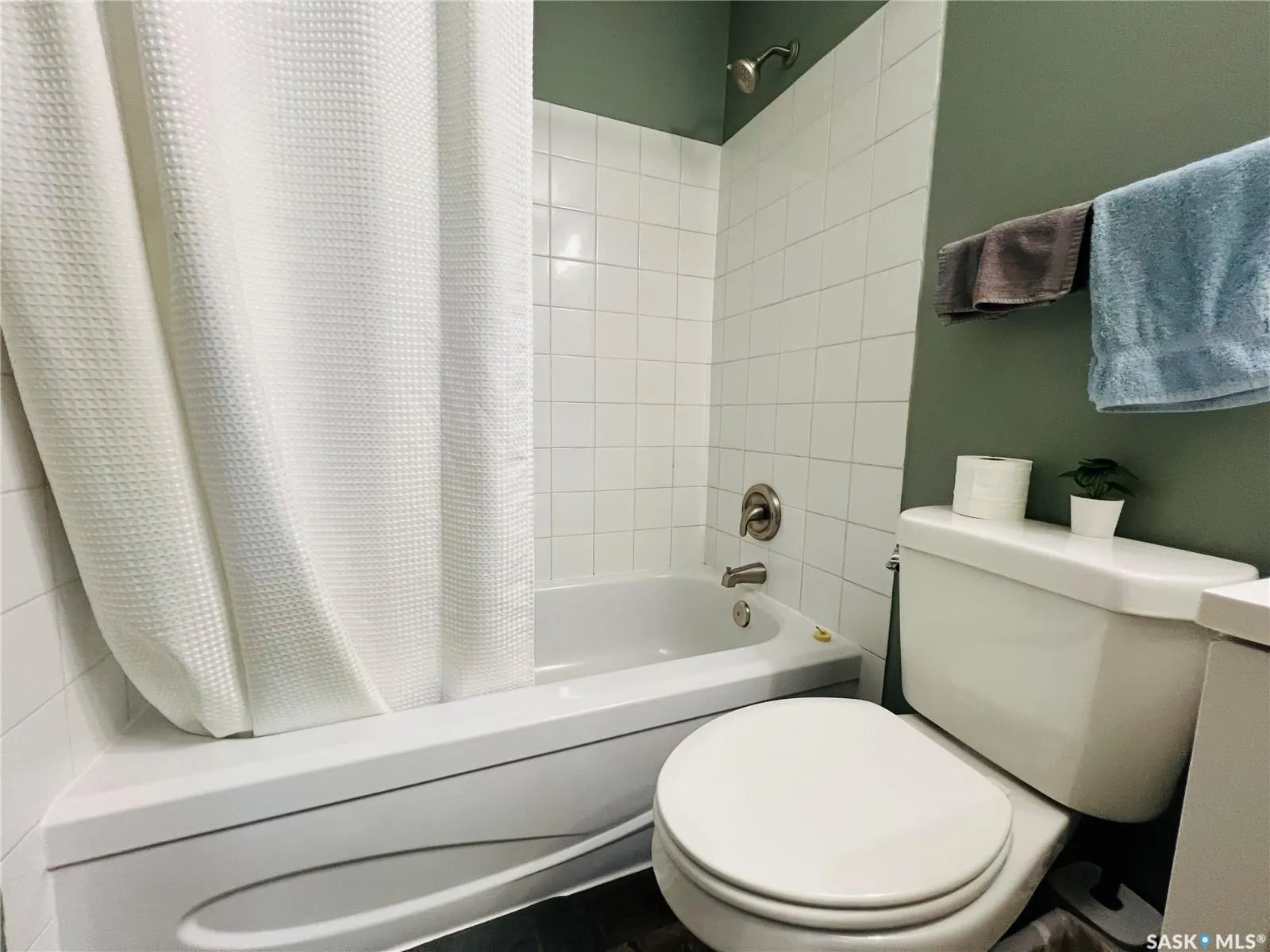 1140 9th AVENUE NE, #308