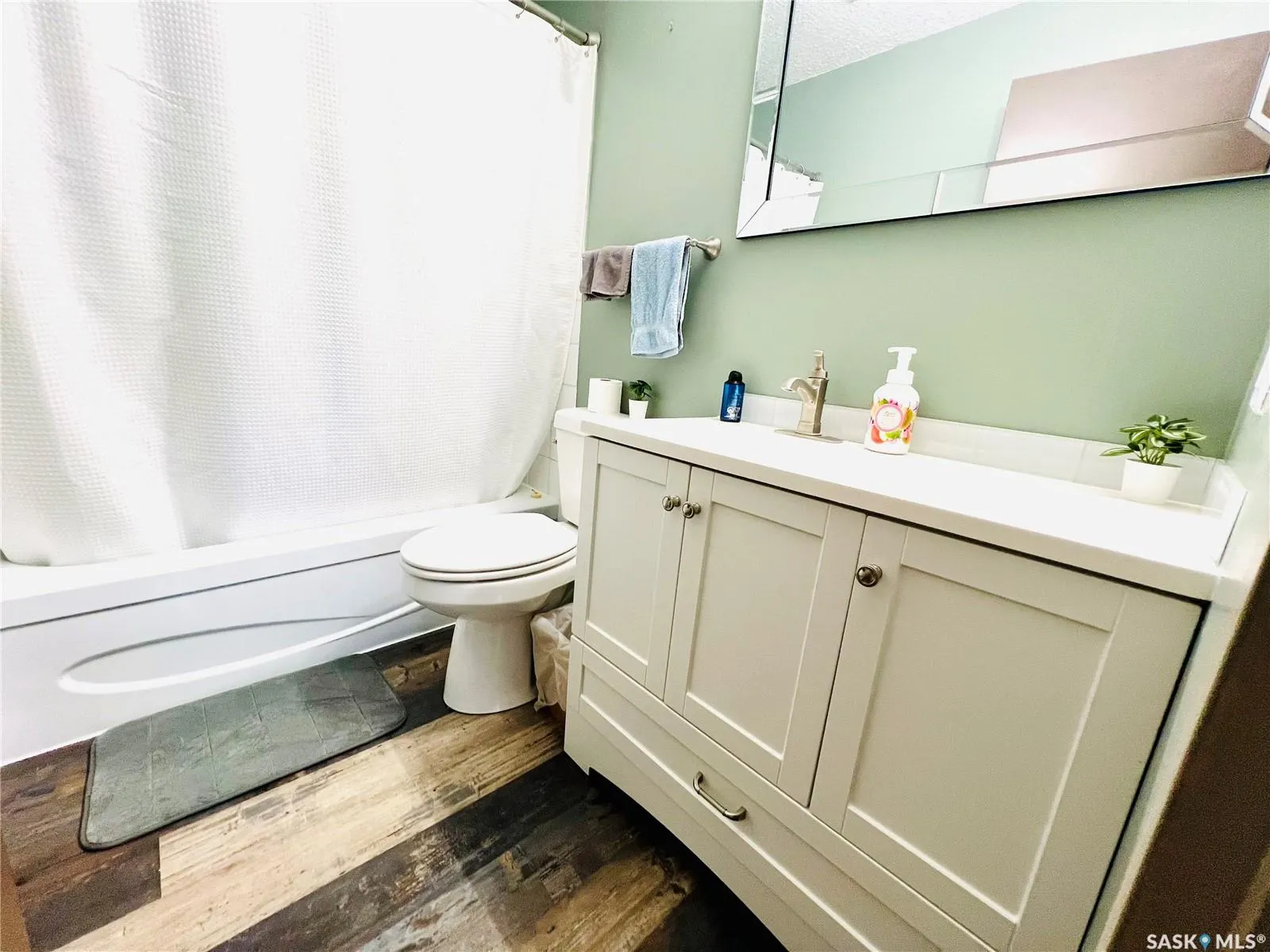 1140 9th AVENUE NE, #308