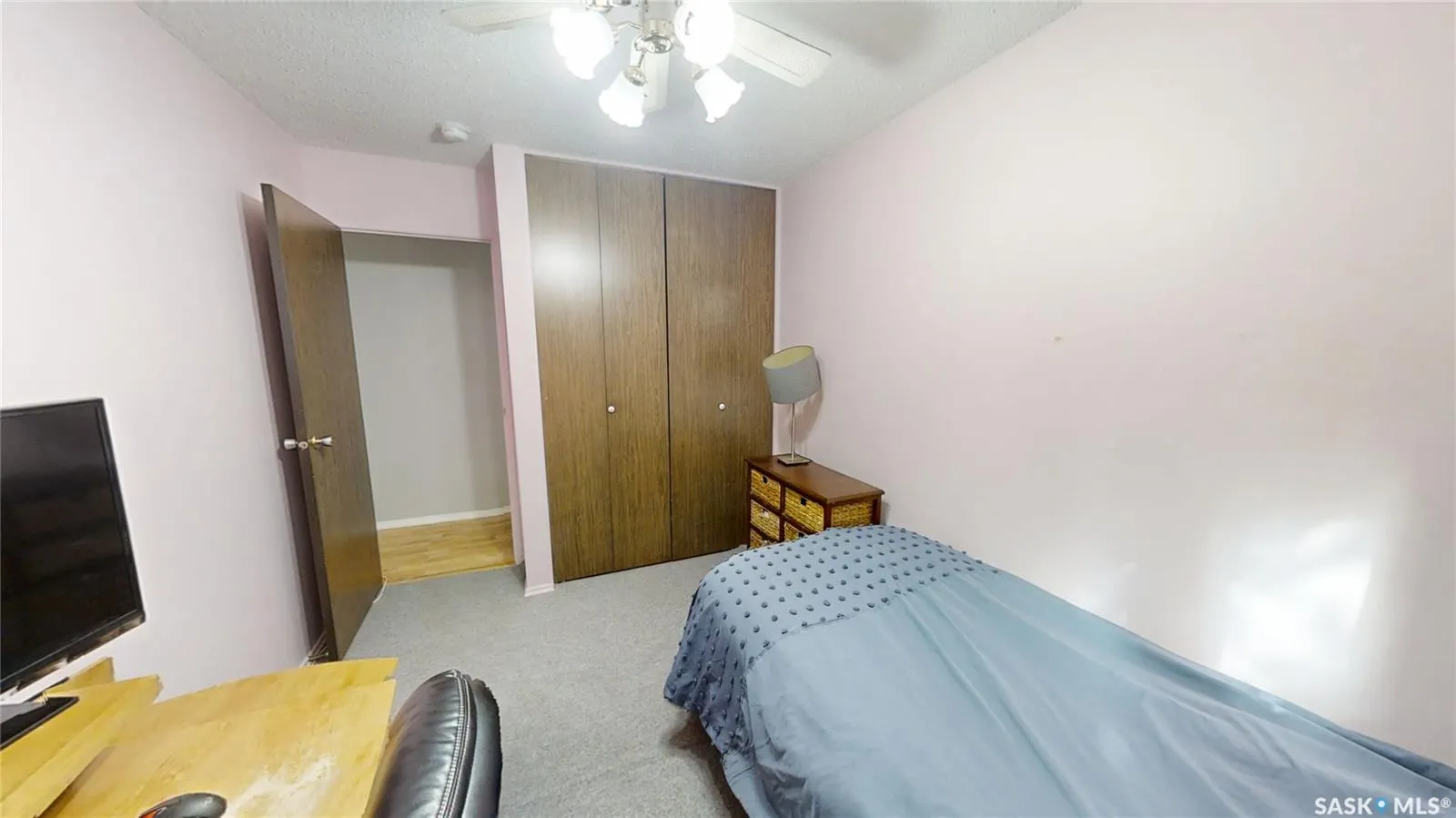 1214 McKercher DRIVE