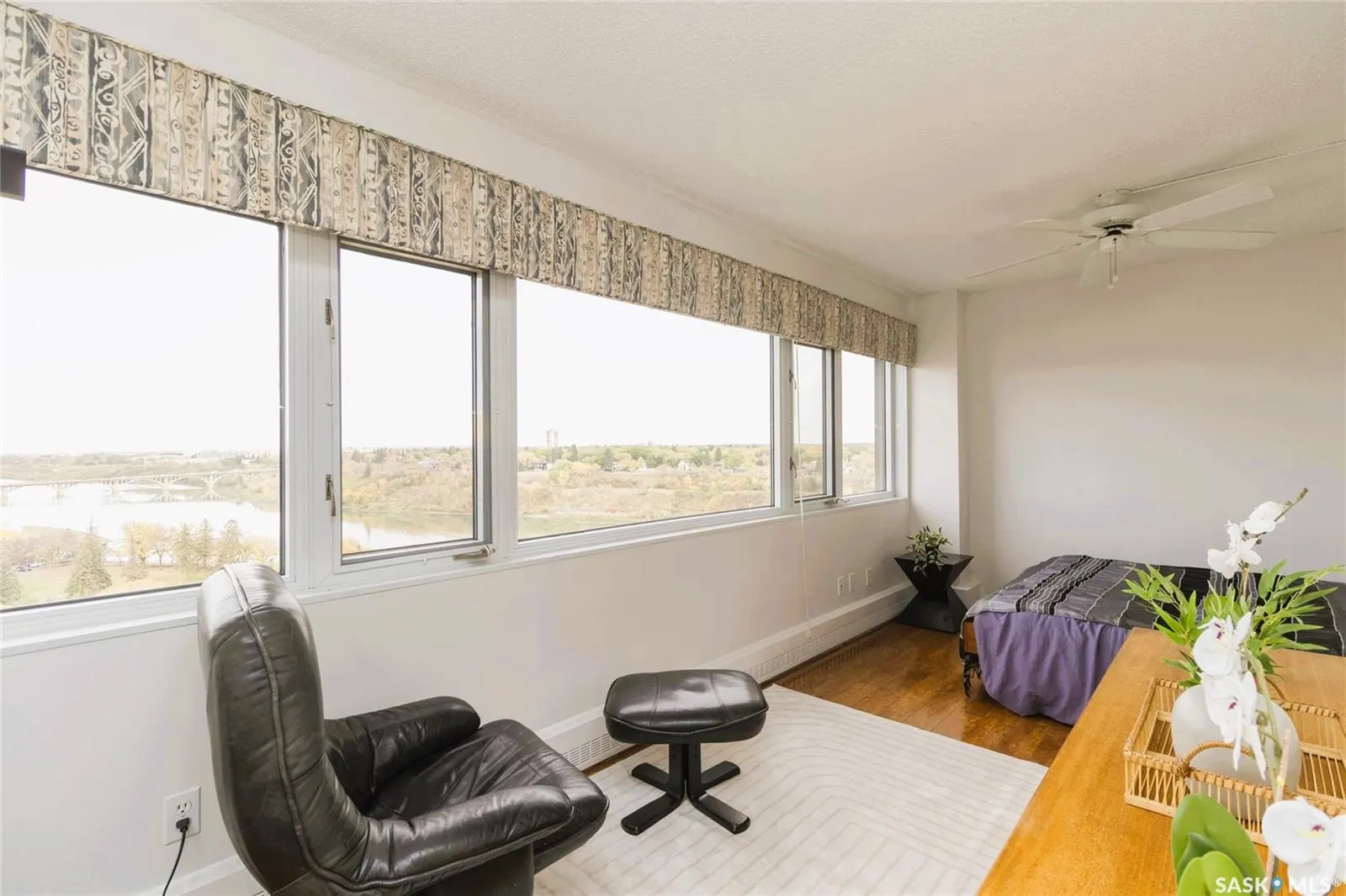 424 Spadina CRESCENT E, #1780