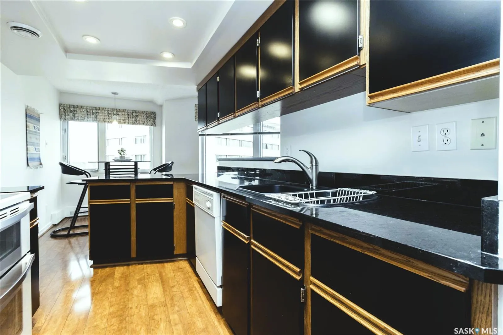 424 Spadina CRESCENT E, #1780