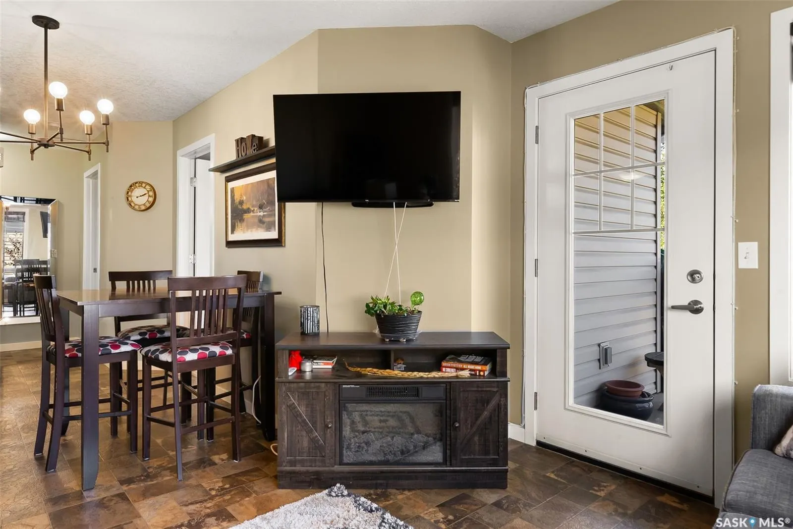 5533 Blake CRESCENT, #78
