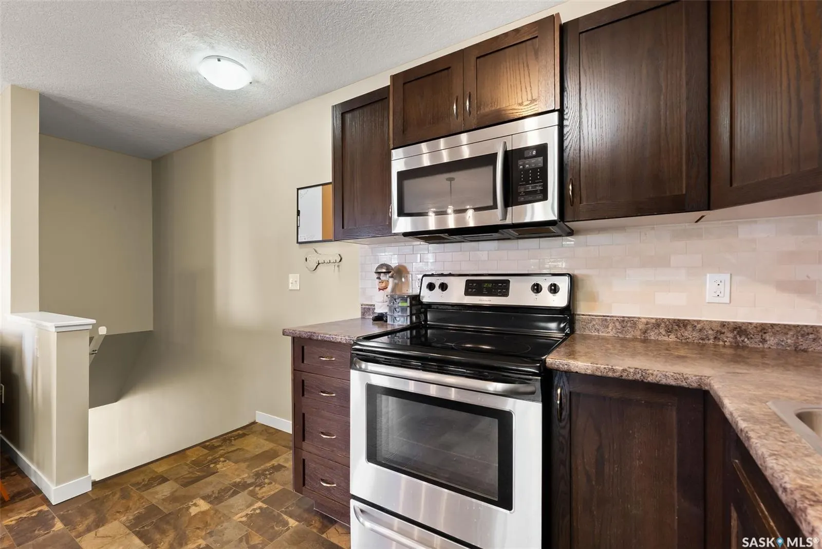 5533 Blake CRESCENT, #78