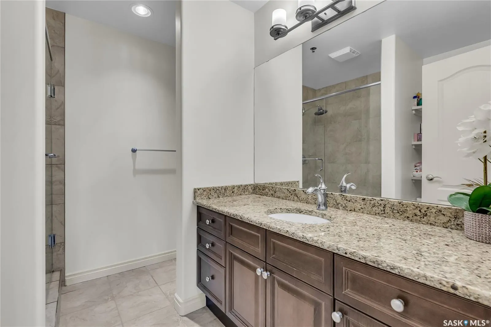 623 Saskatchewan CRESCENT W, #135