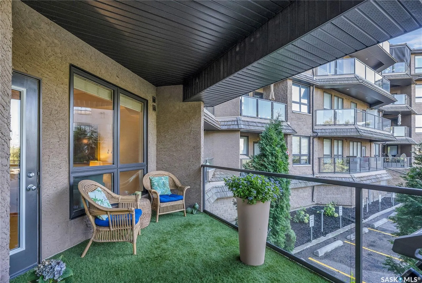 623 Saskatchewan CRESCENT W, #135