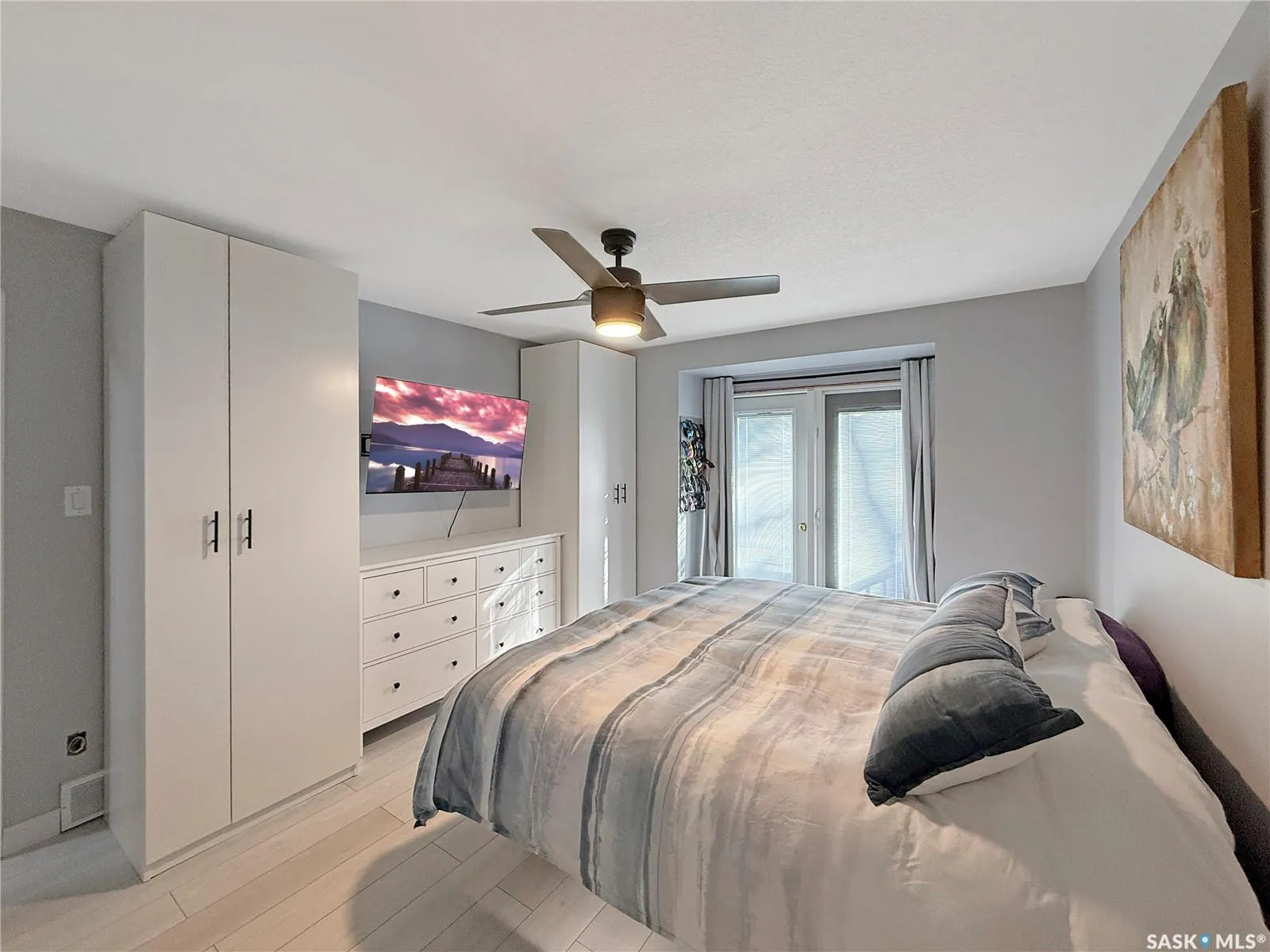 1 Pine DRIVE