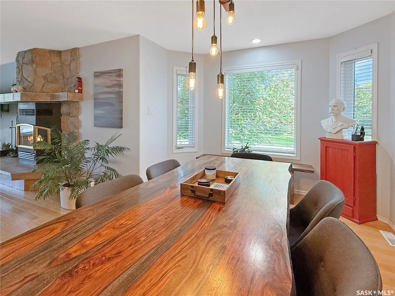 1 Pine DRIVE
