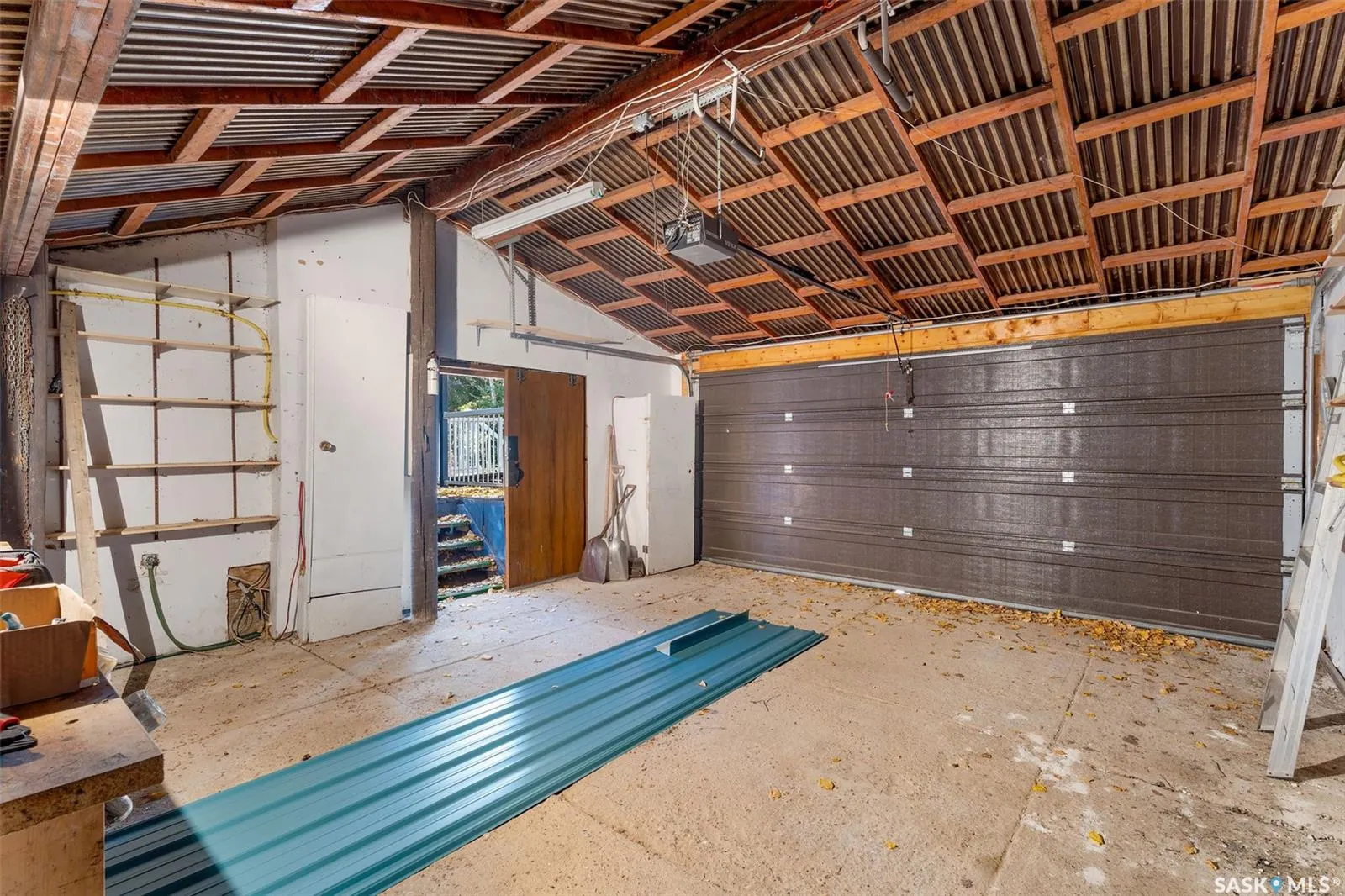 206 Connie PLACE