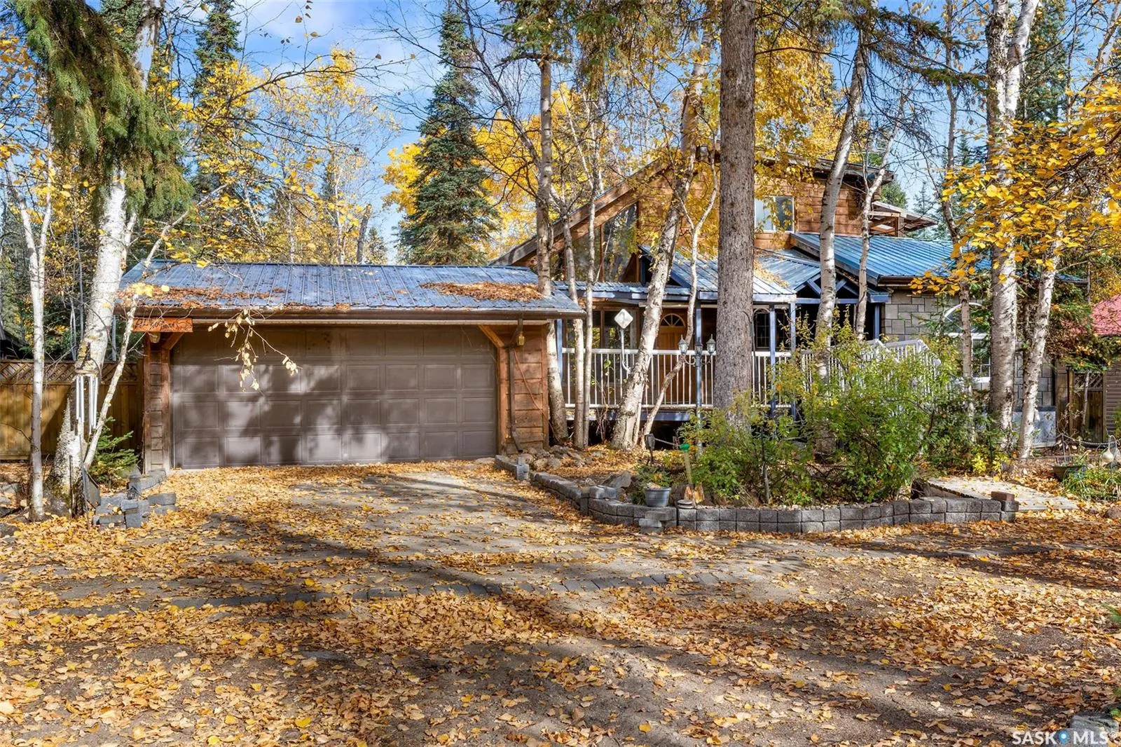 206 Connie PLACE