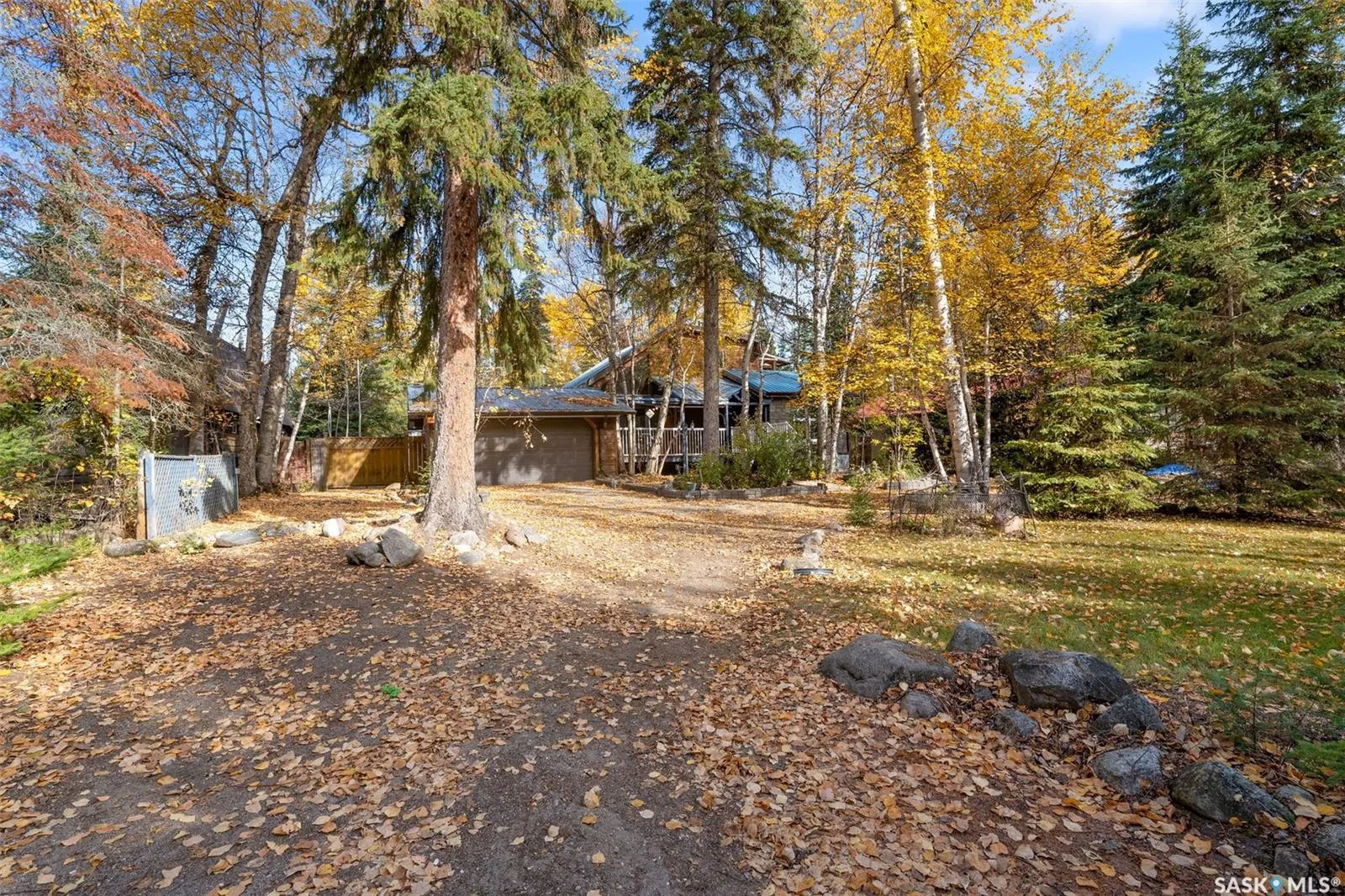 206 Connie PLACE