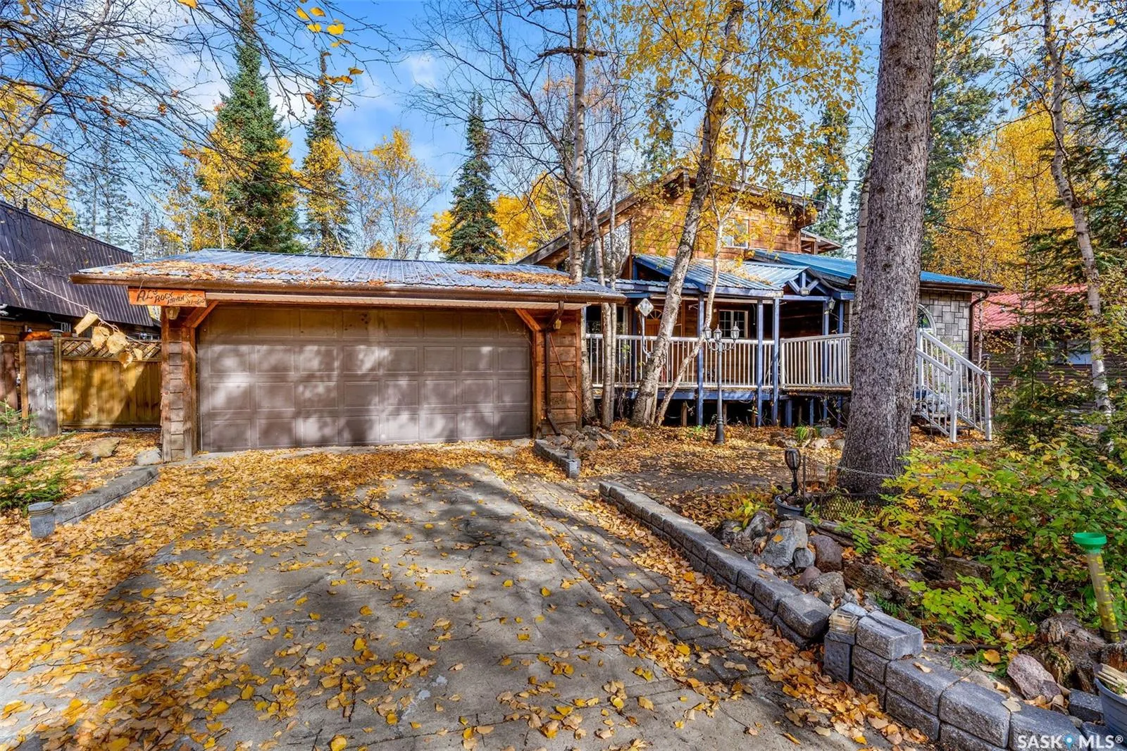 206 Connie PLACE