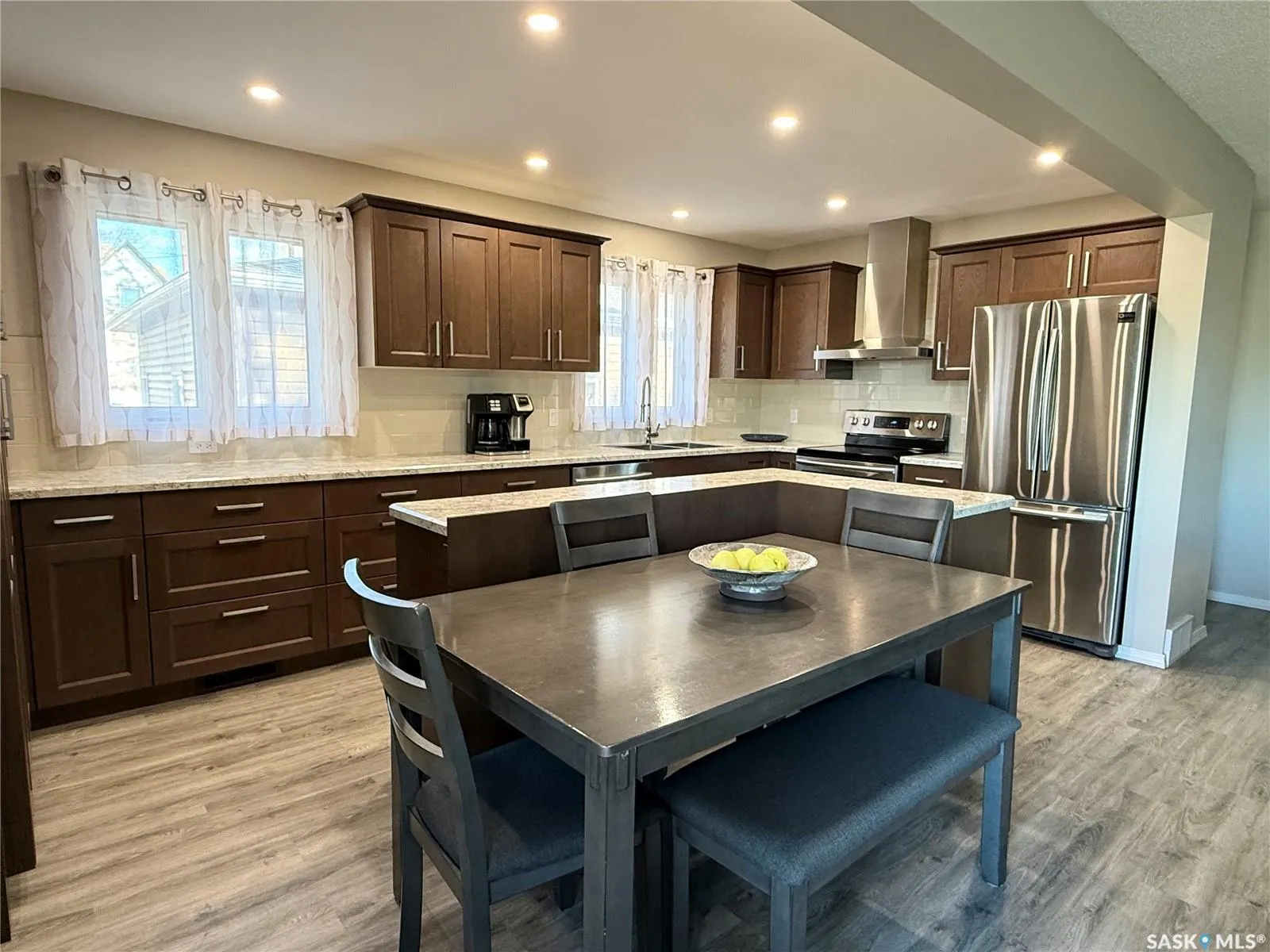 304 Government ROAD S
