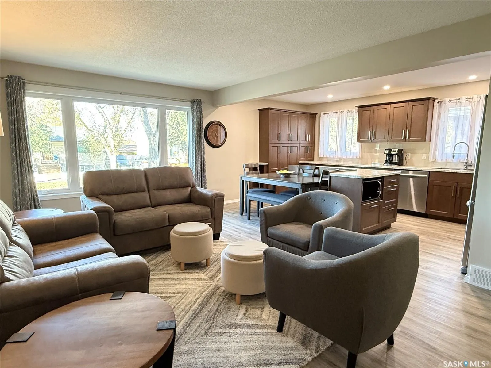 304 Government ROAD S