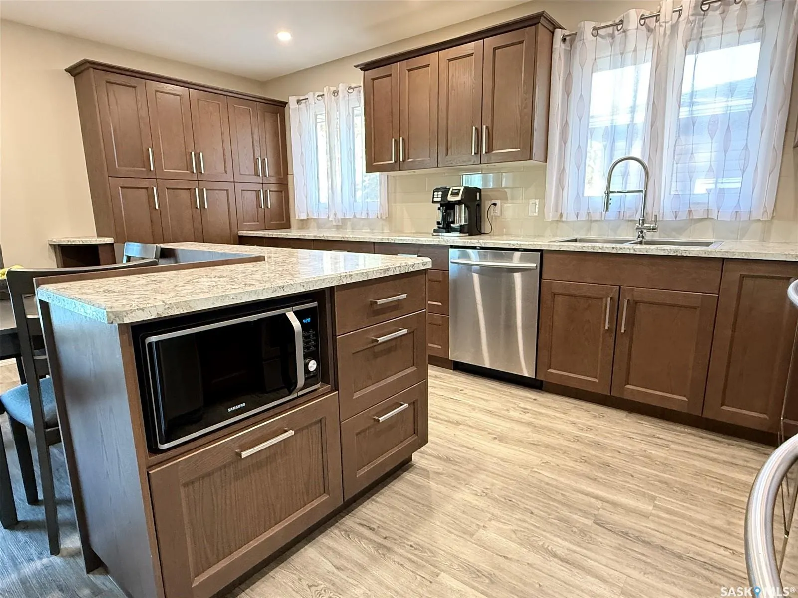 304 Government ROAD S