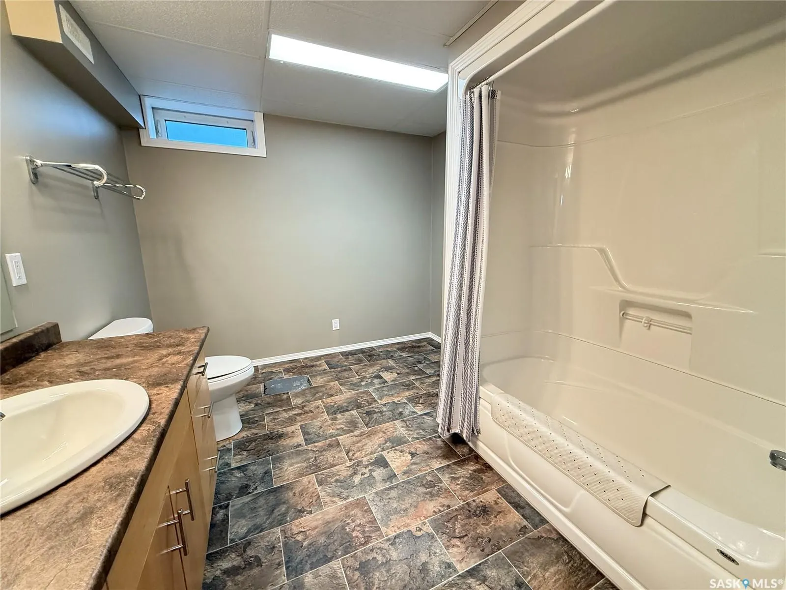 304 Government ROAD S