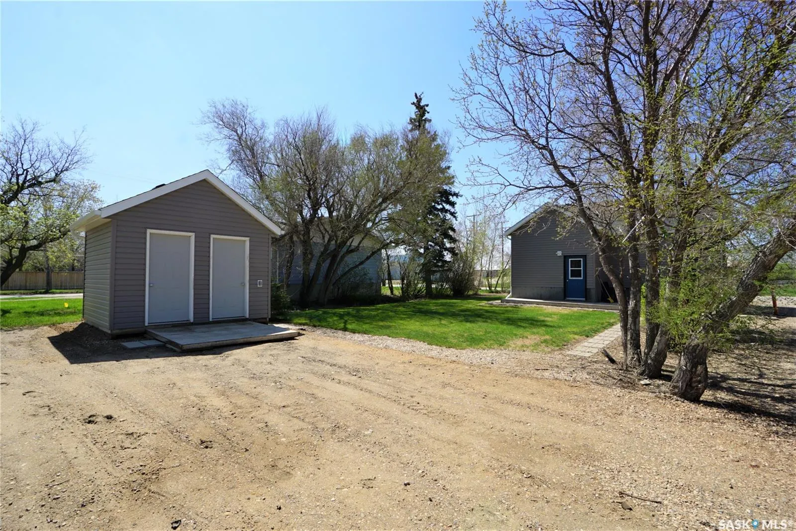 710 Railway AVENUE