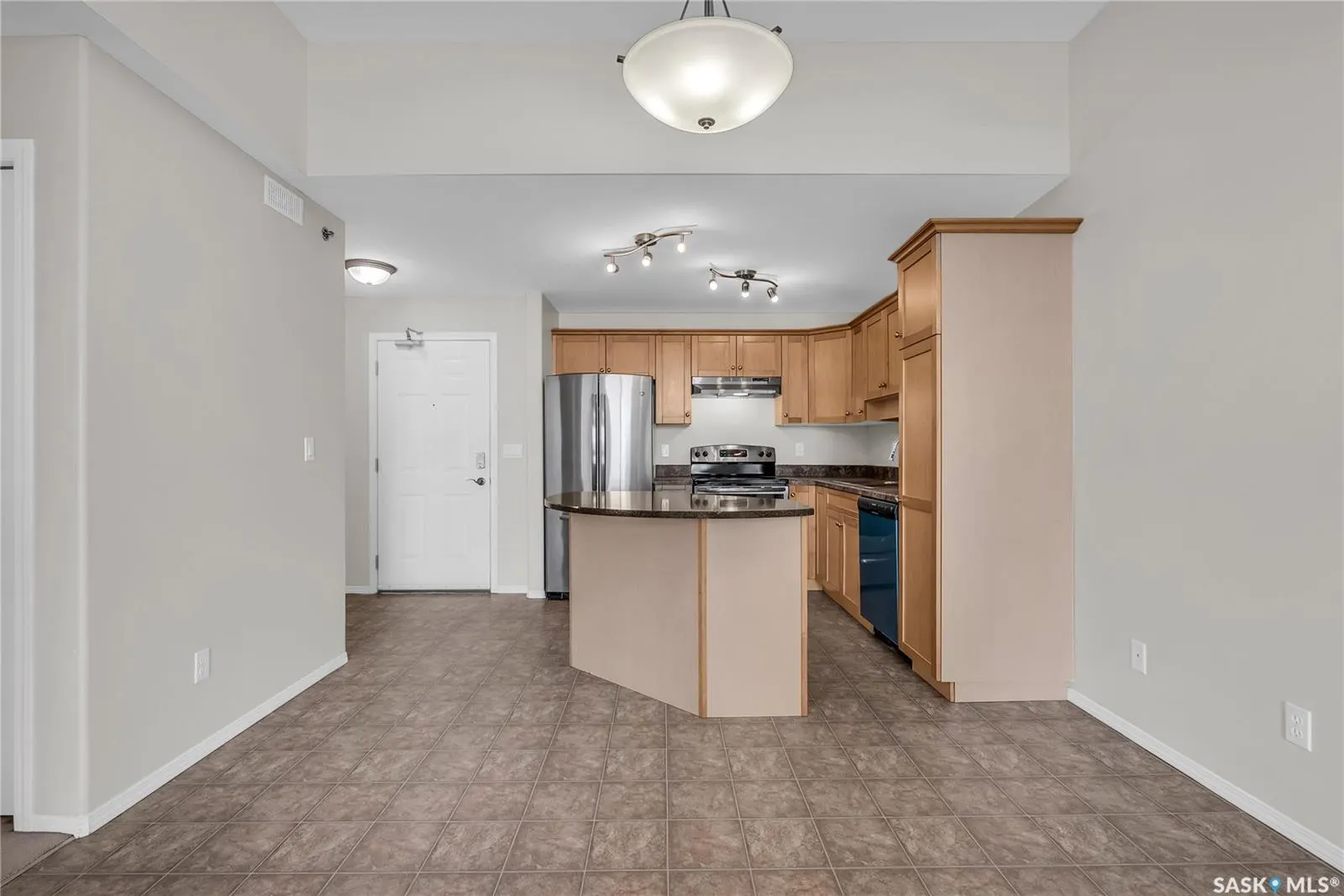 235 Herold TERRACE, #414