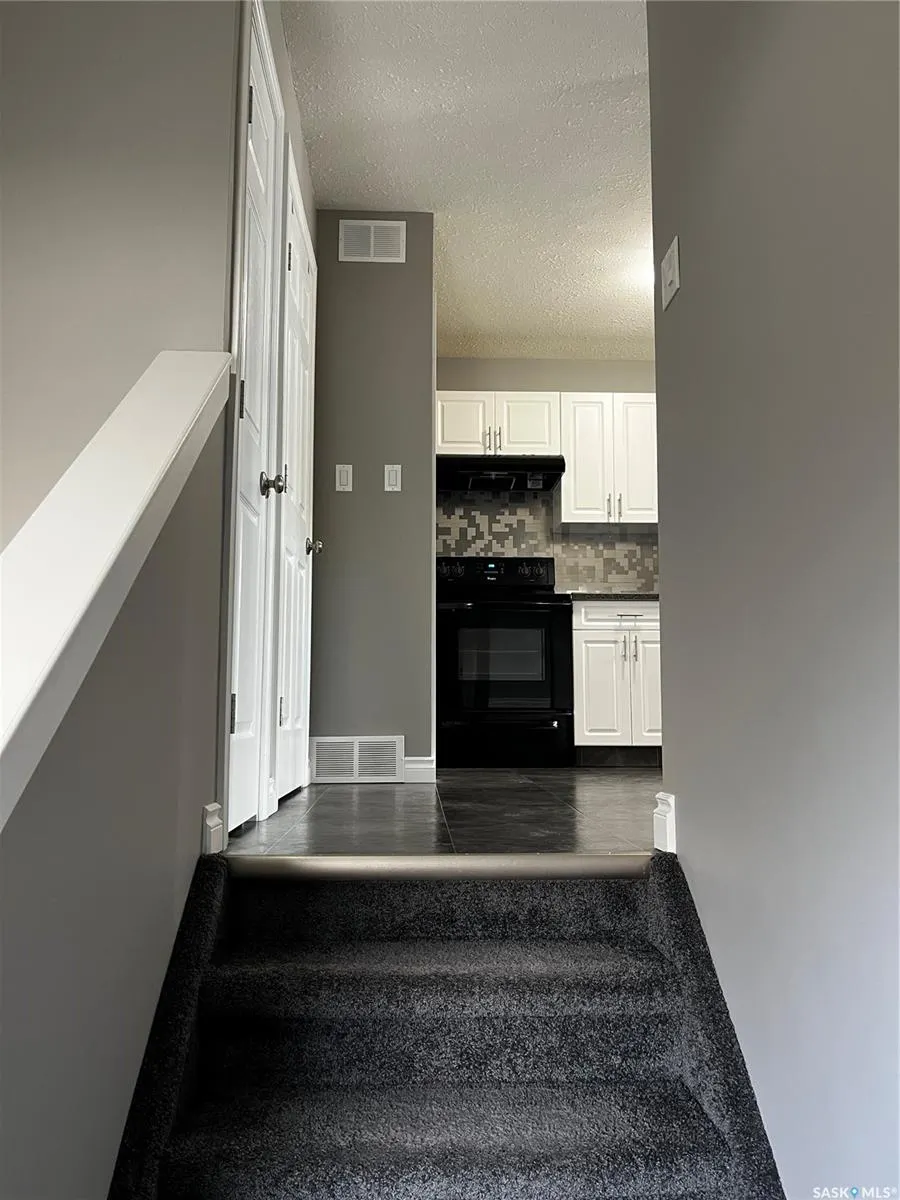 104 2nd STREET E, #12