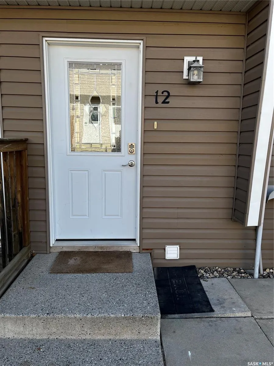 104 2nd STREET E, #12
