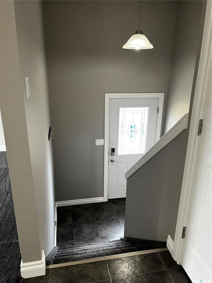 104 2nd STREET E, #12