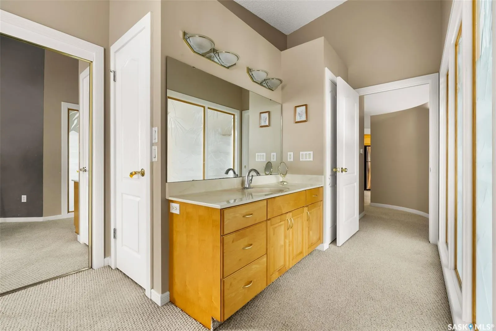 4284 Wascana RIDGE