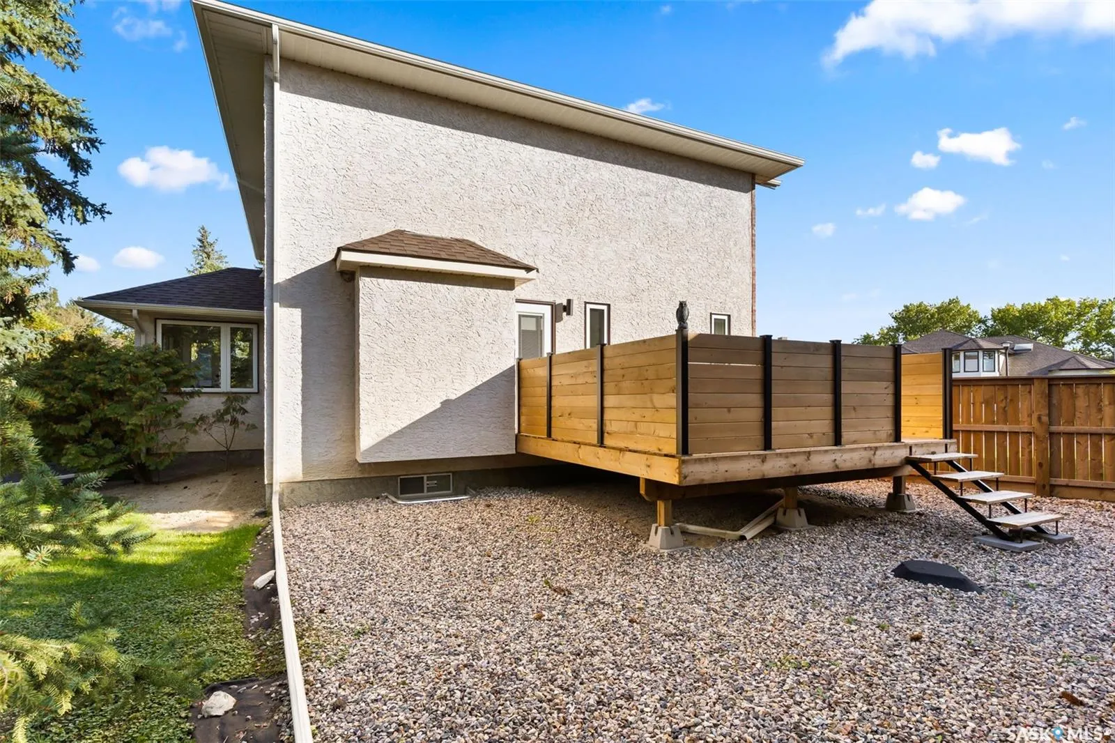 3807 Bow BAY