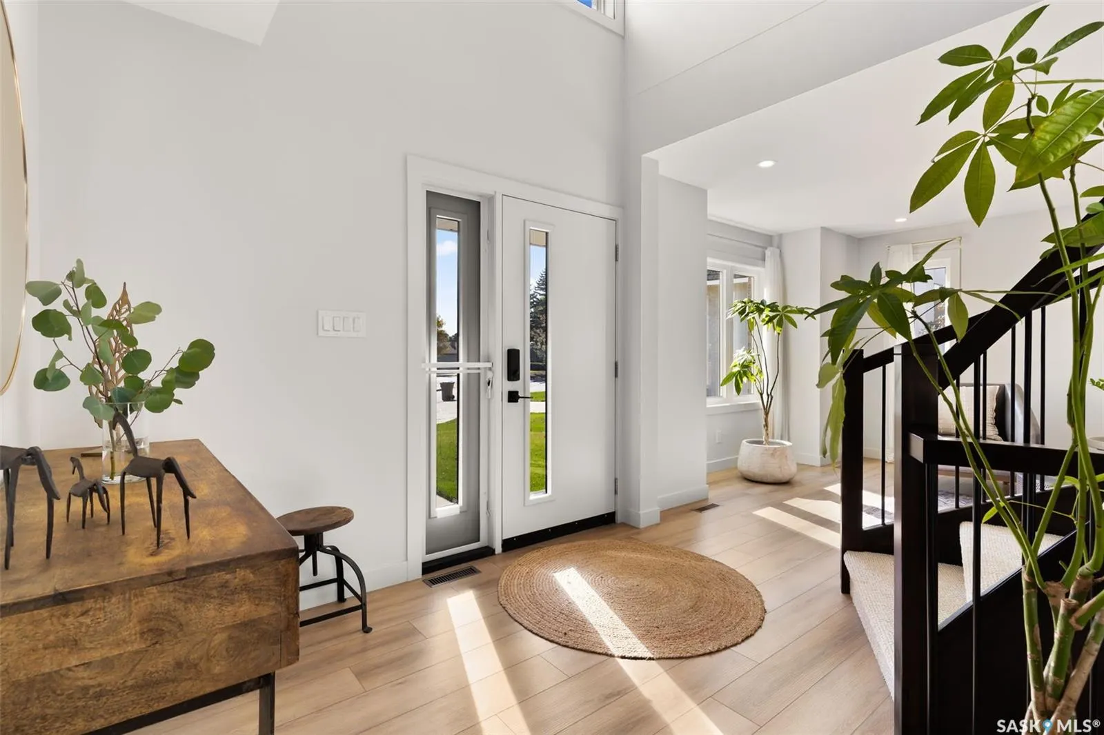 3807 Bow BAY