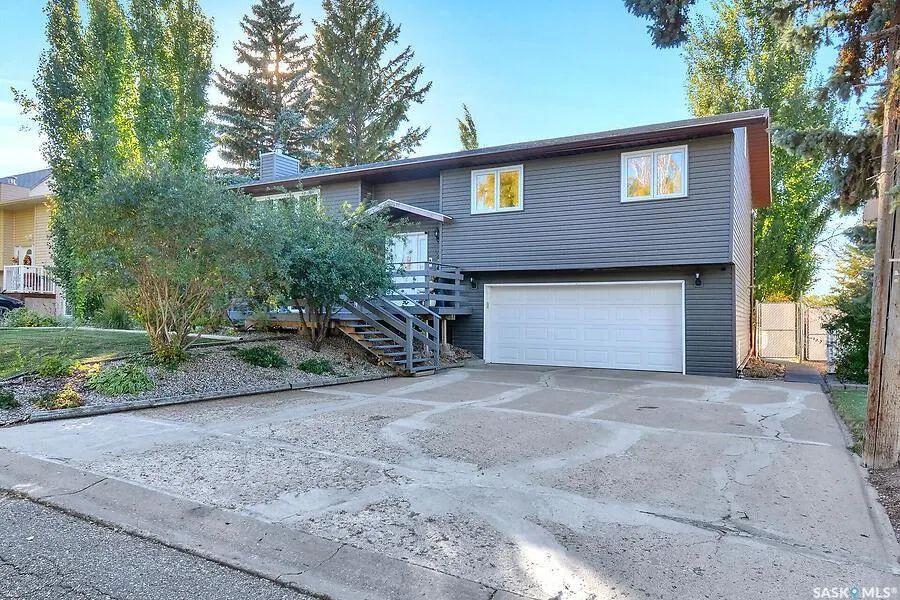 19 Maple PLACE