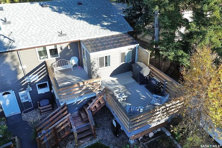 19 Maple PLACE