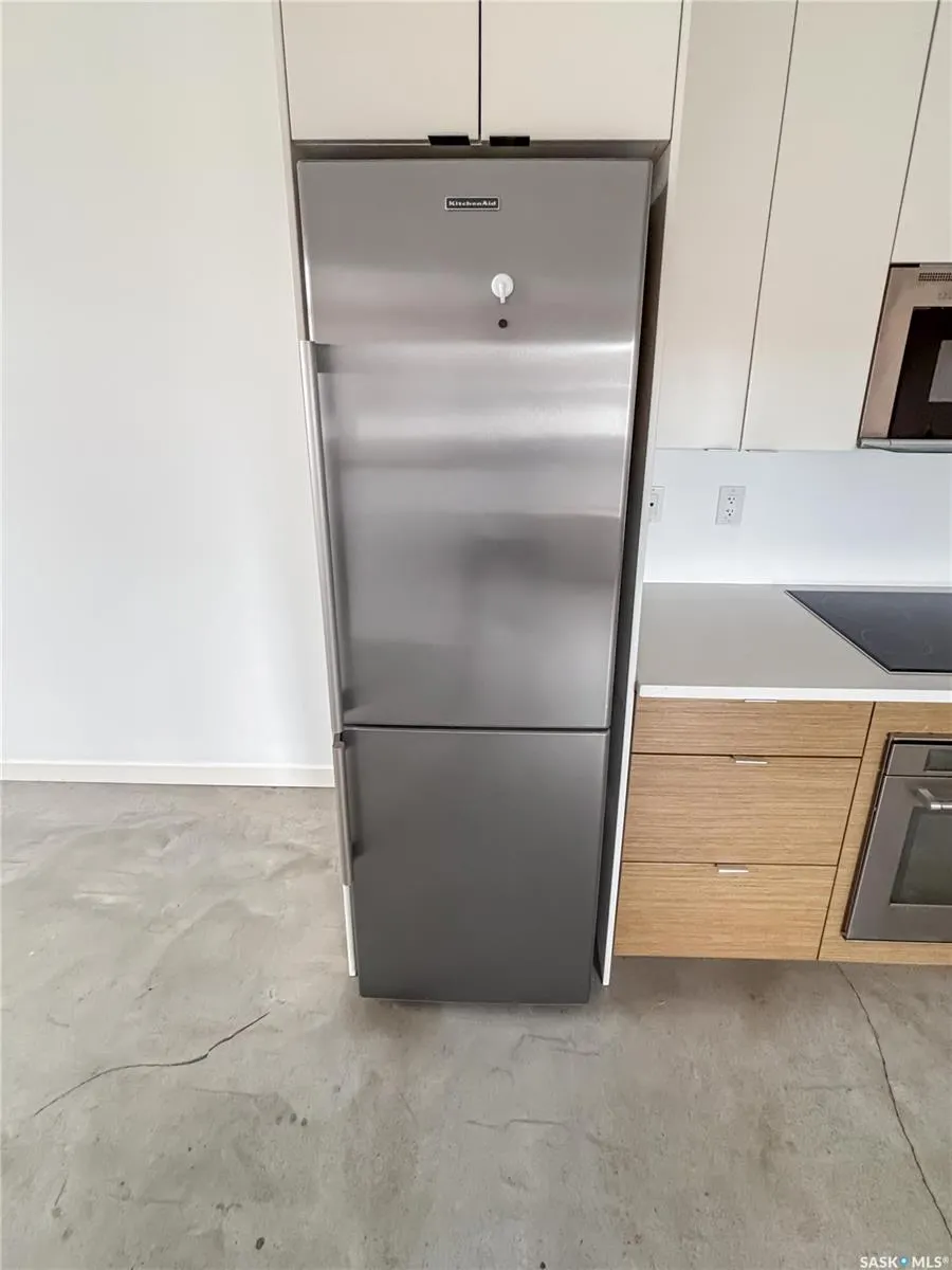 315 D AVENUE S, #6