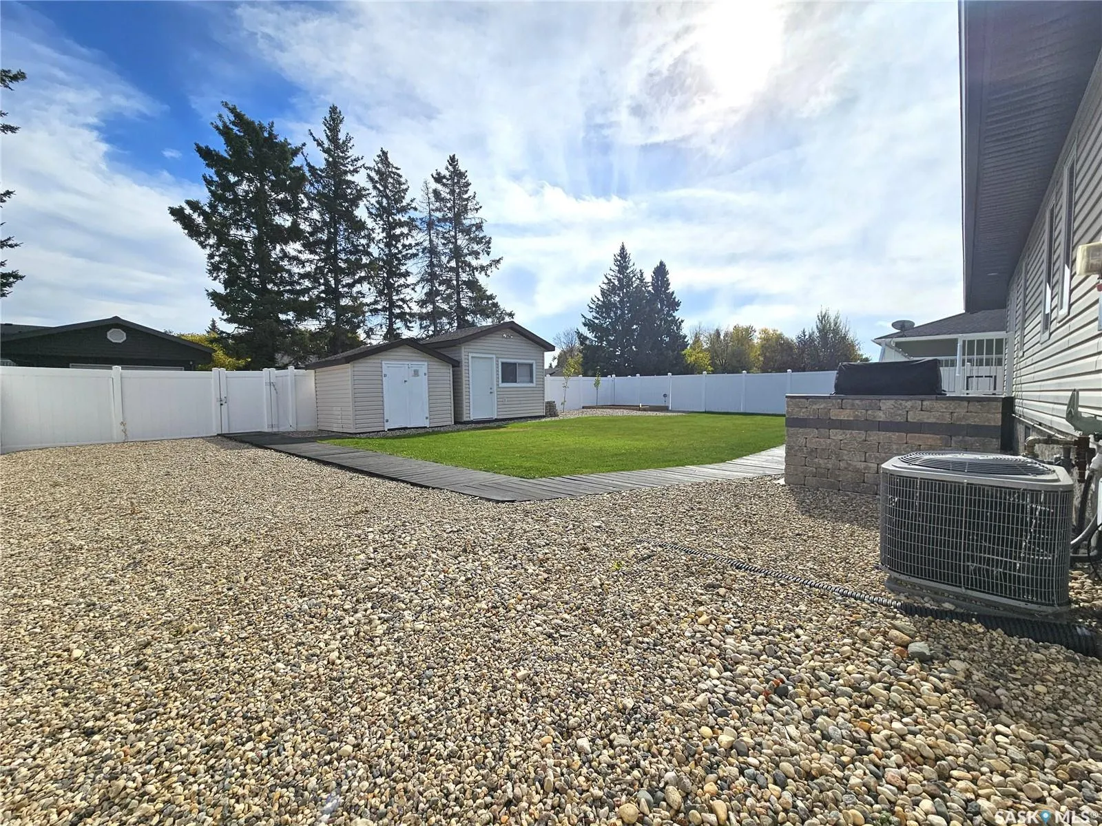 88 Parklane DRIVE