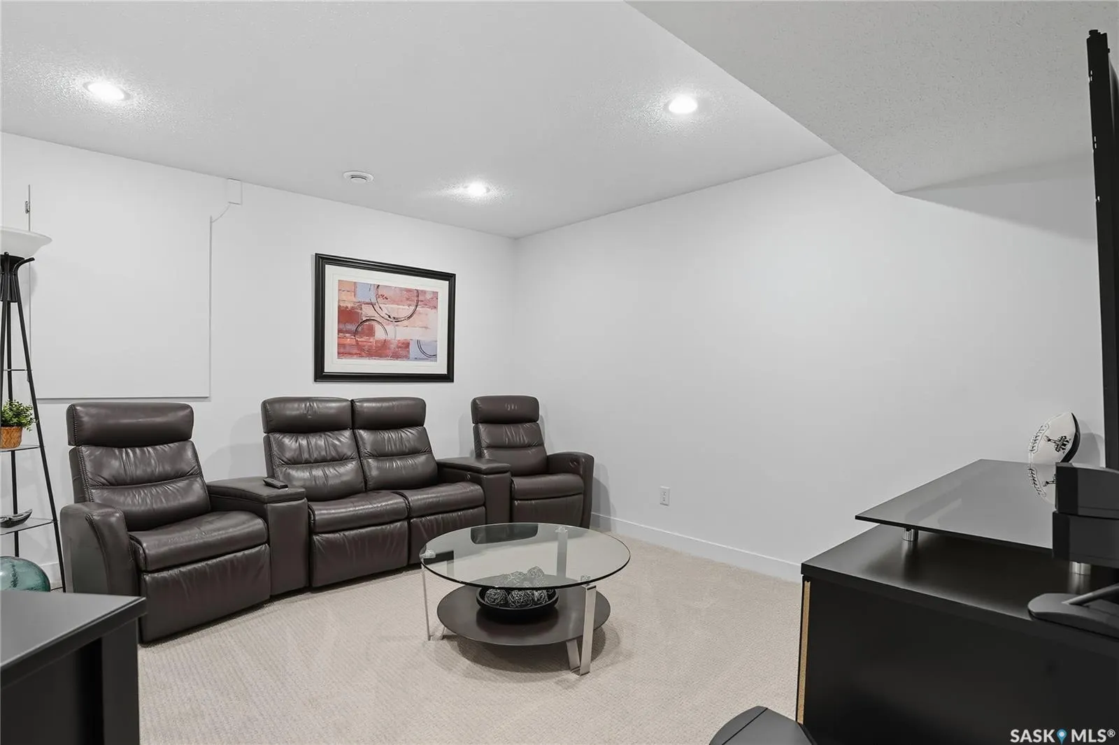 410 Ledingham WAY, #116