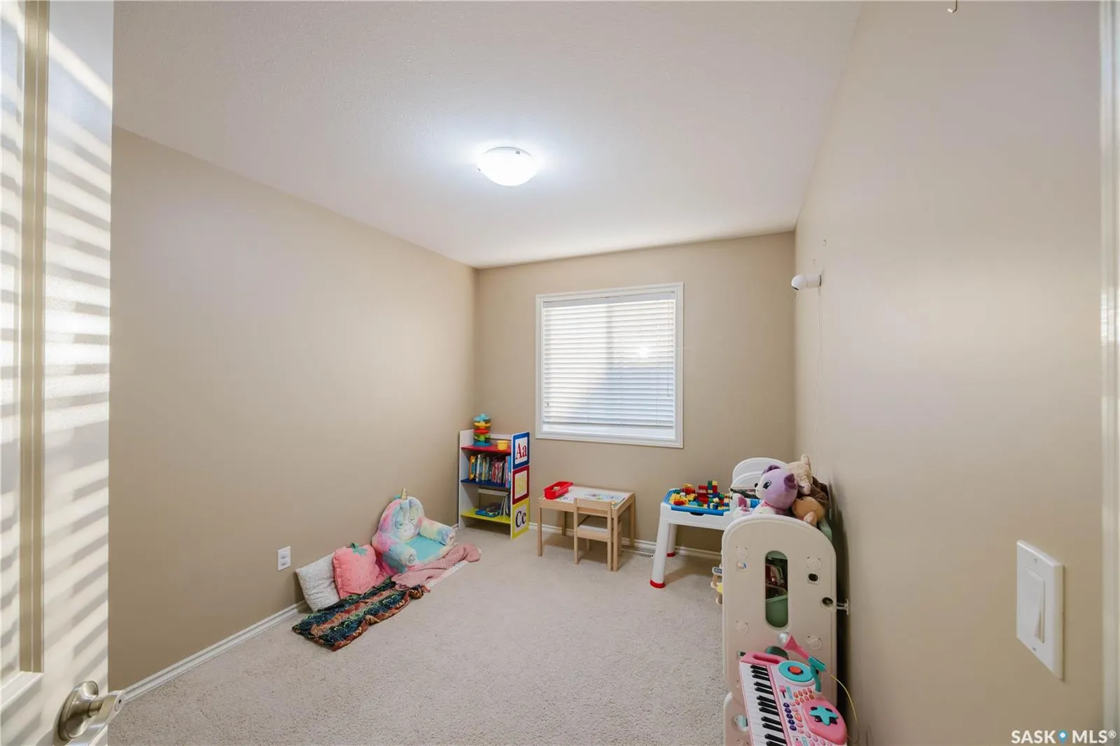 615 Lynd CRESCENT, #403