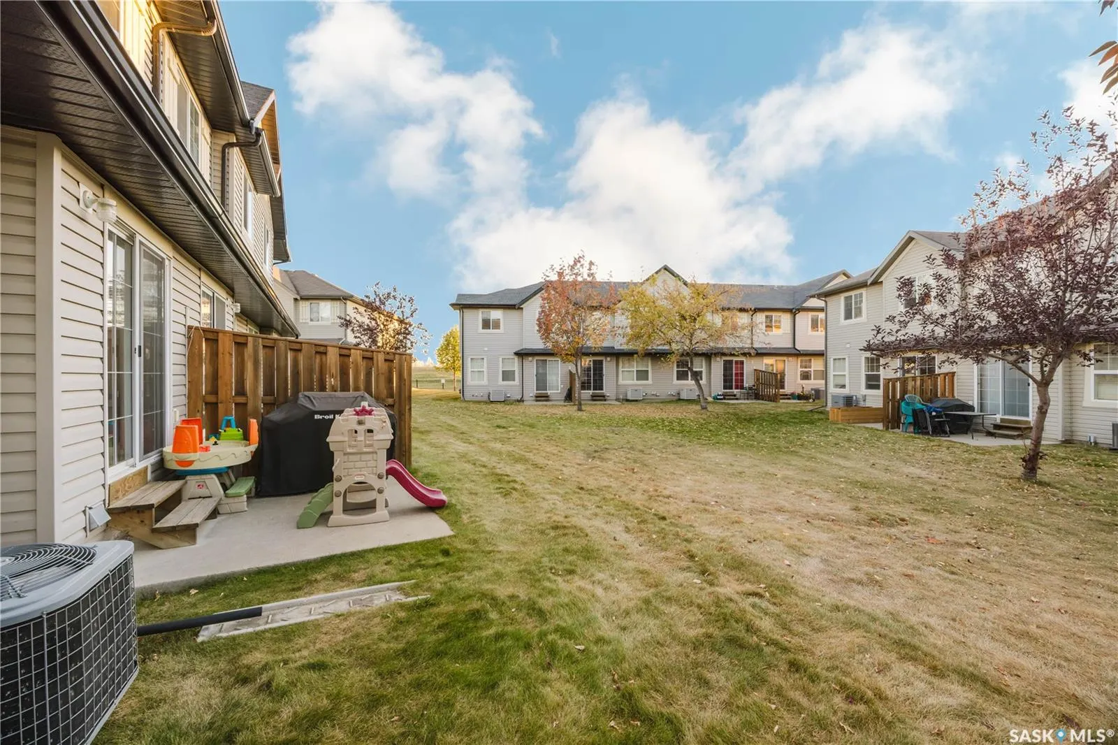 615 Lynd CRESCENT, #403