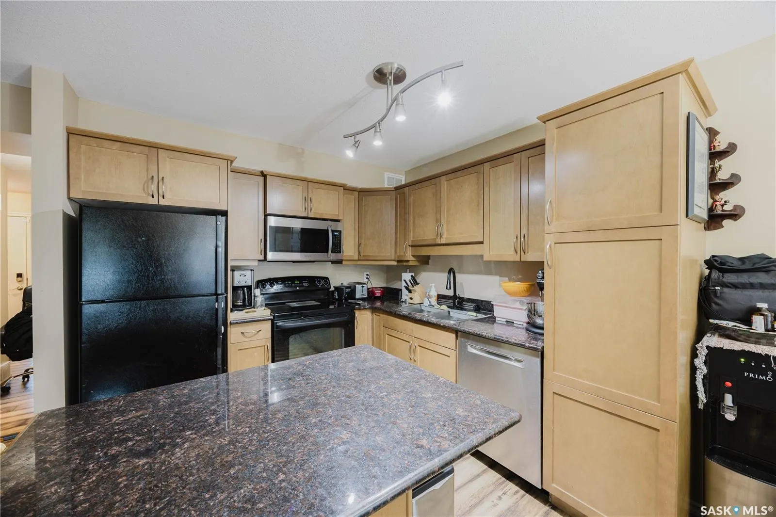 615 Lynd CRESCENT, #403