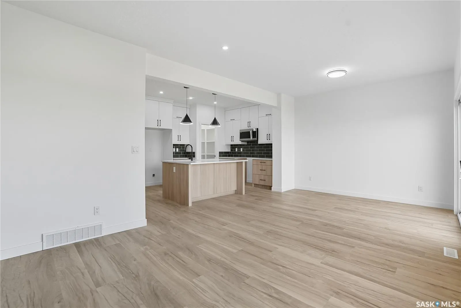 311 Sharma CRESCENT