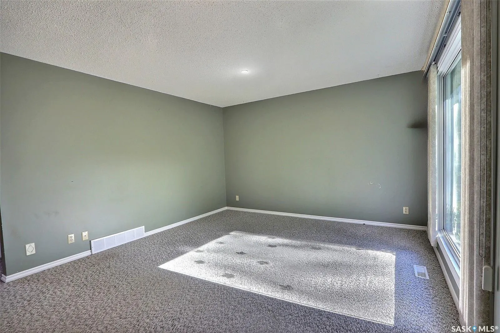 165 Macdowall CRESCENT