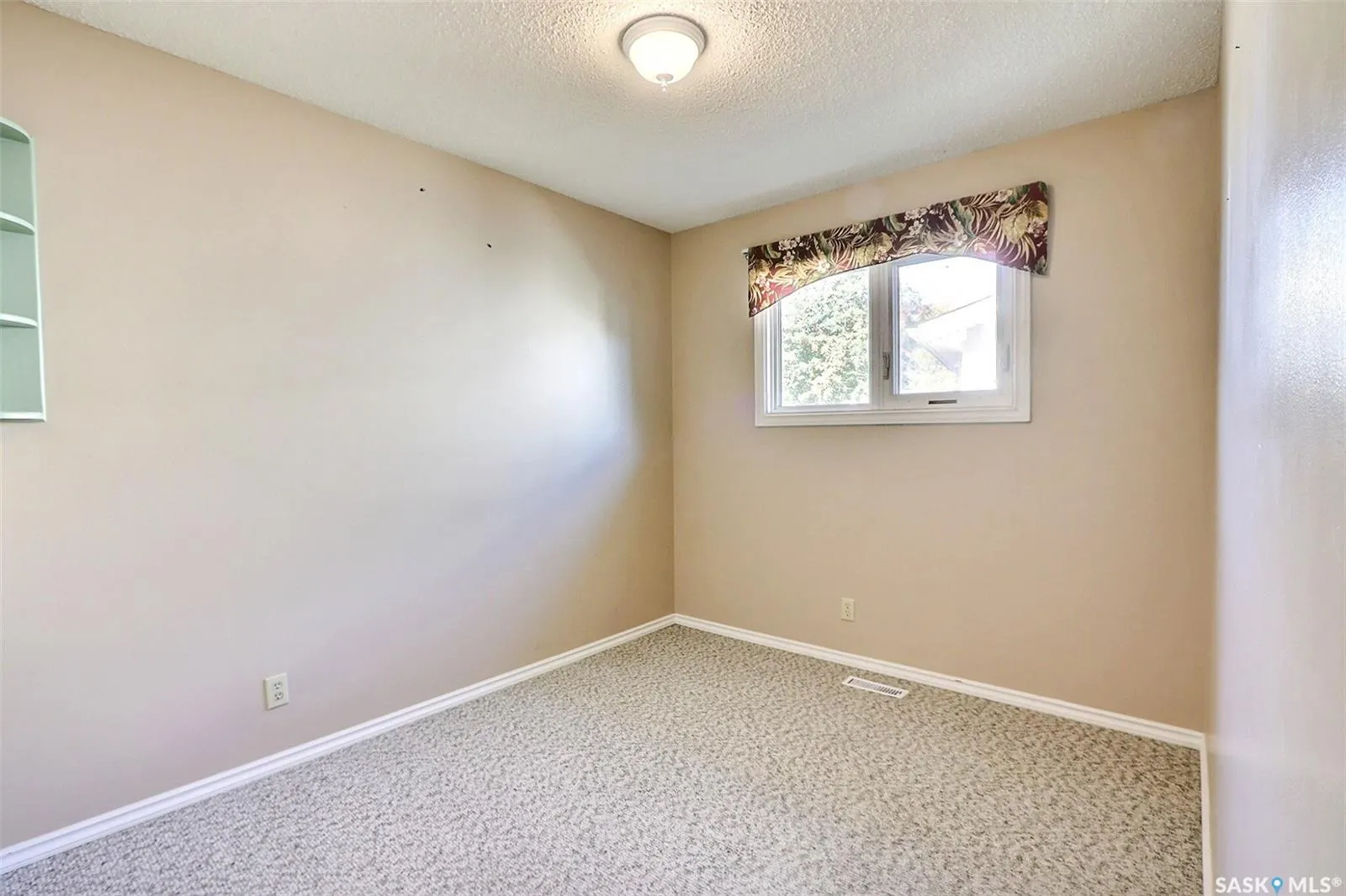 165 Macdowall CRESCENT