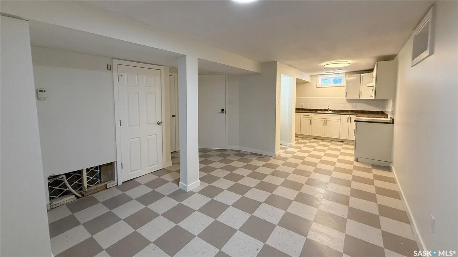 1924 MONTREAL STREET