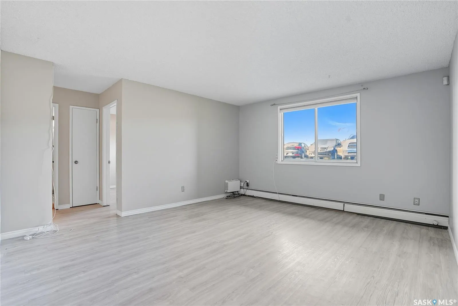 5 Columbia DRIVE, #103