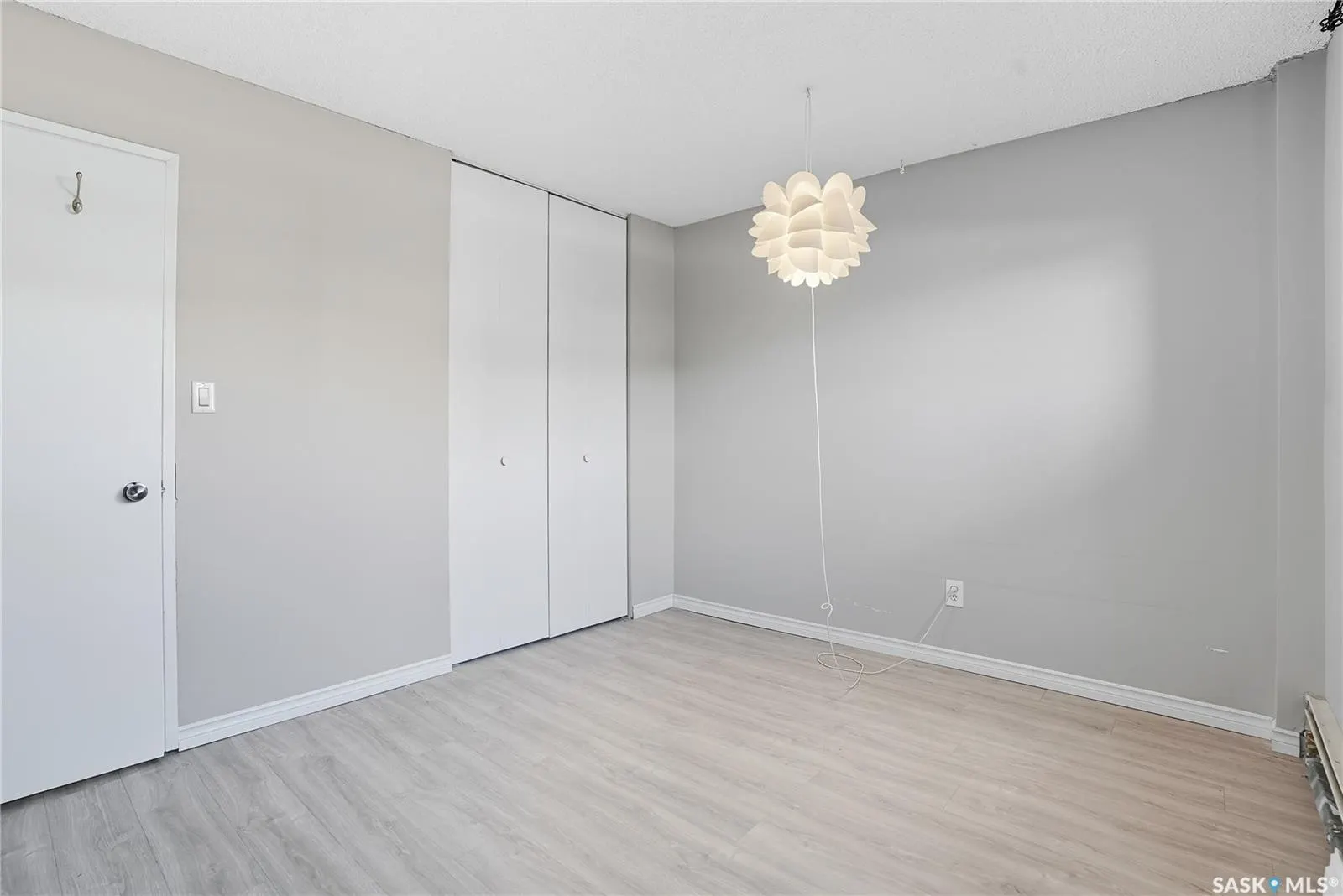 5 Columbia DRIVE, #103