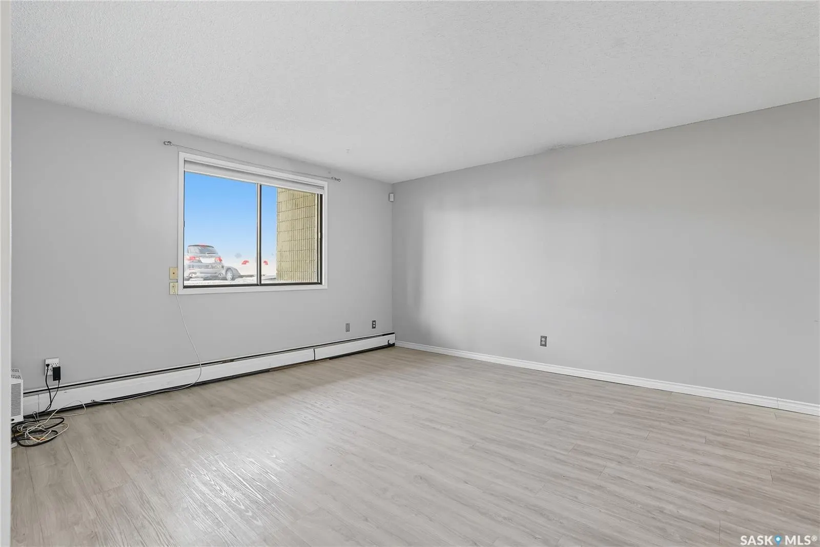 5 Columbia DRIVE, #103