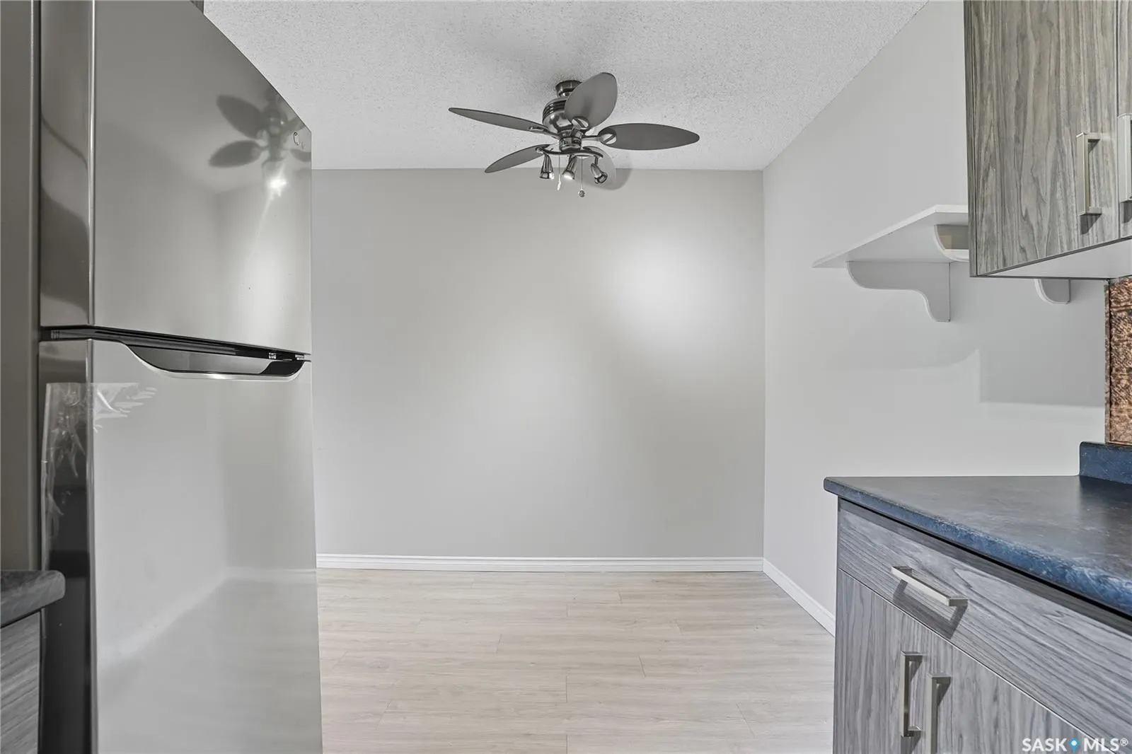 5 Columbia DRIVE, #103