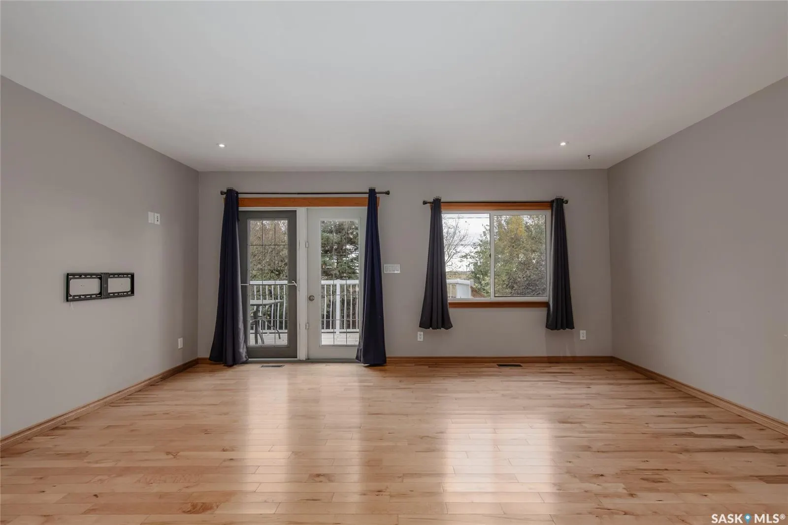 1339 SPADINA STREET W