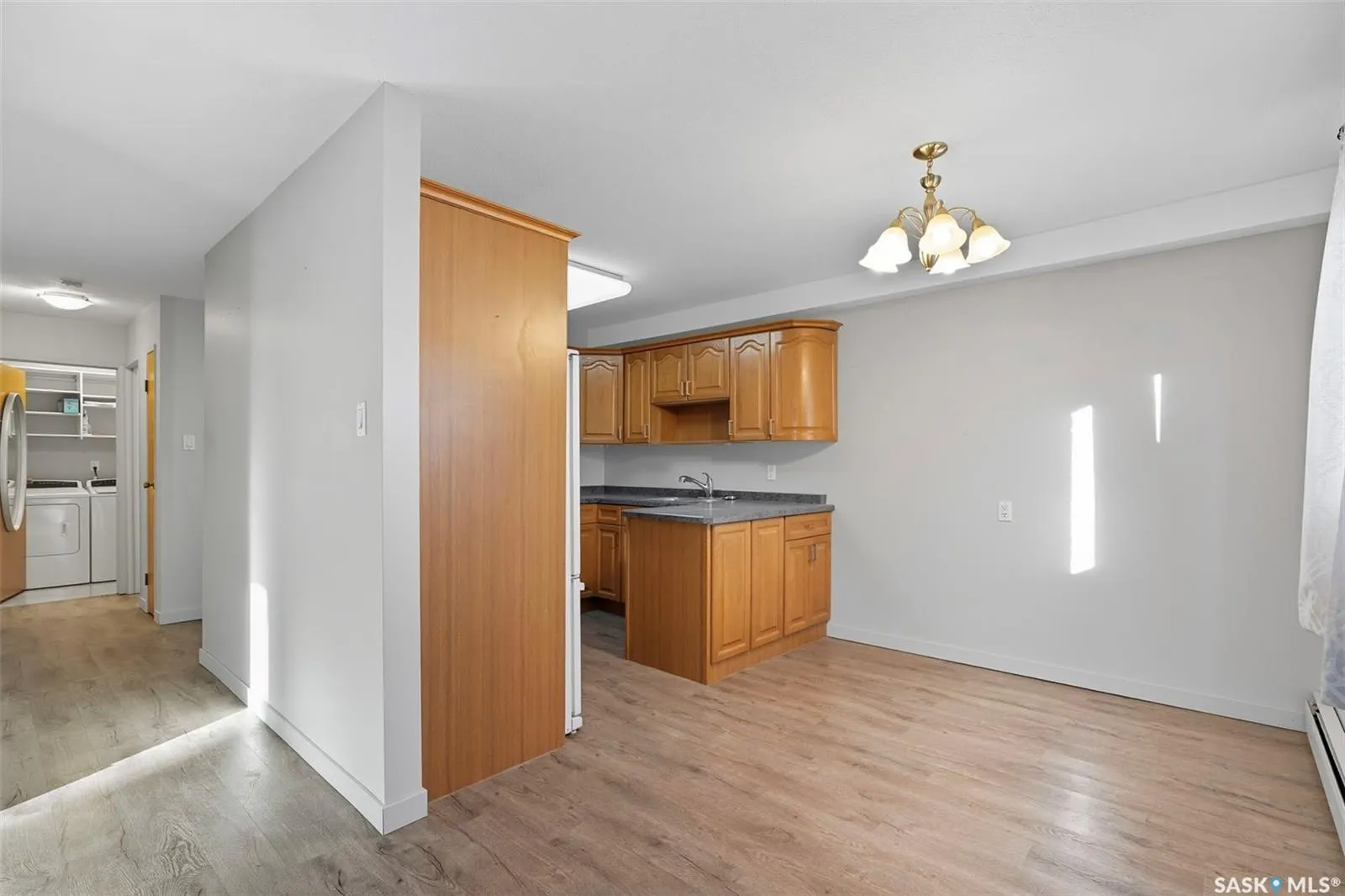 307 Tait CRESCENT, #101