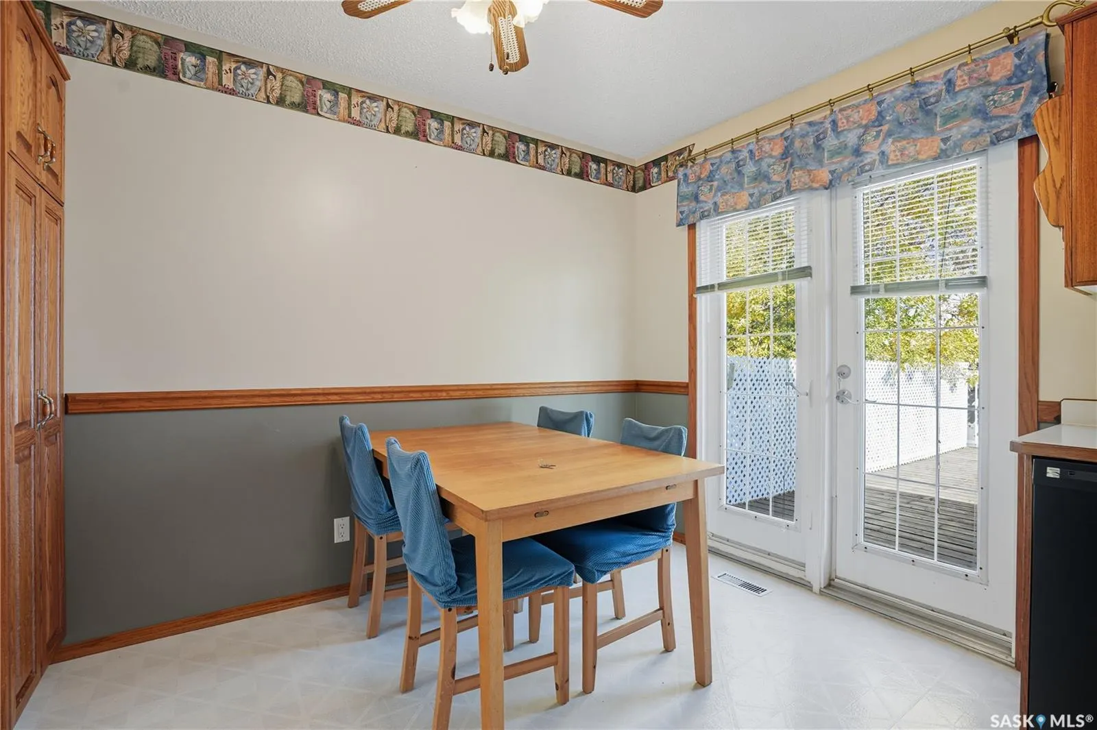337 Brock CRESCENT
