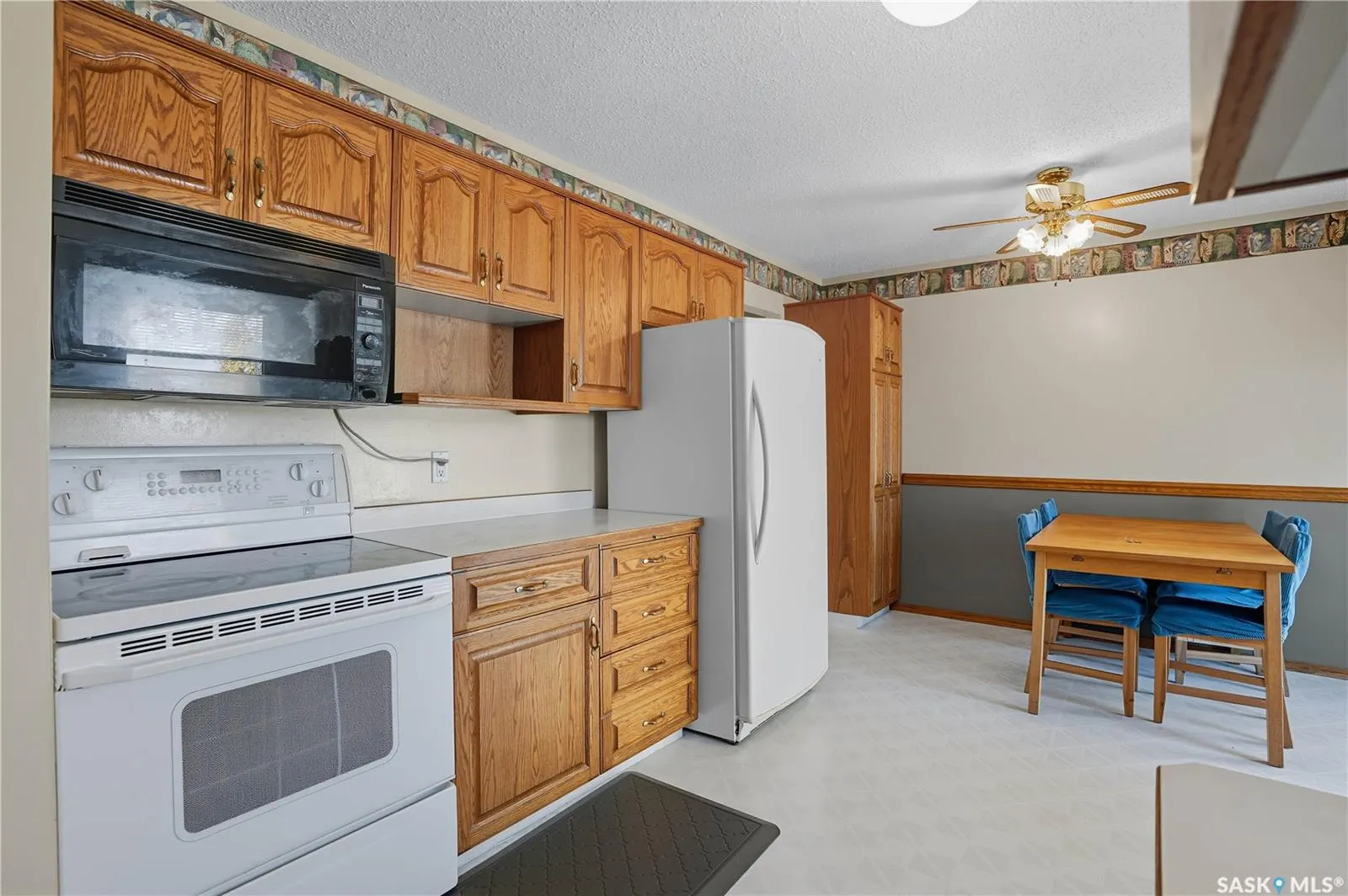 337 Brock CRESCENT