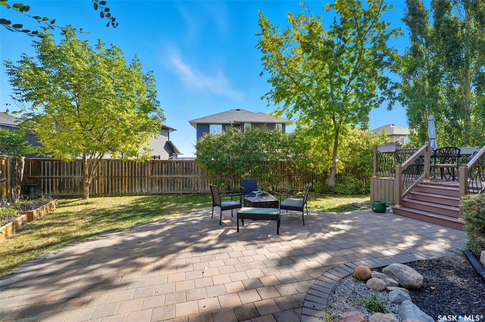 206 MARTIN CRESCENT