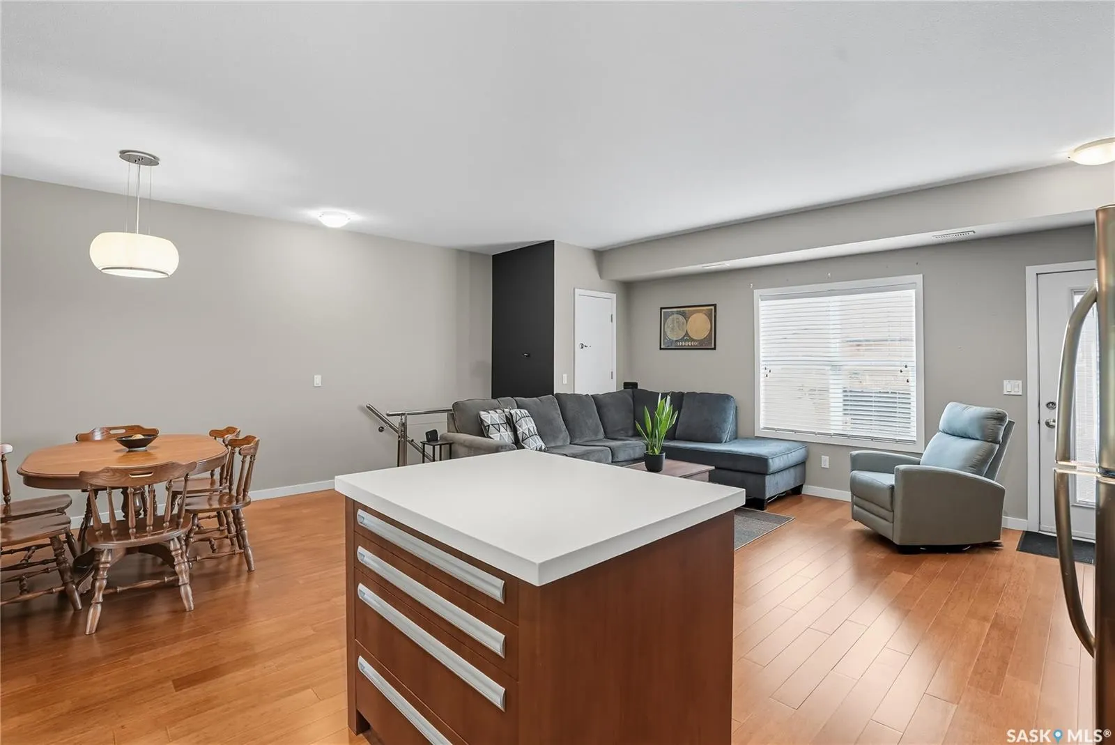 1015 Patrick CRESCENT, #408